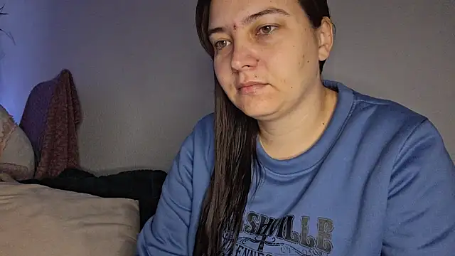 Snapshot of Cyndee_Winter chatting on 11/06/25, 06:25 Cyndee Winter online show from 11/06/25, 06:25