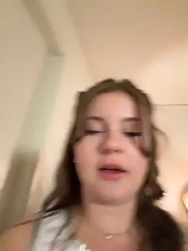 MaribelRiver online show from 11/10/25, 08:41