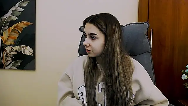 Lili magic online show from 02/21/25, 01:11