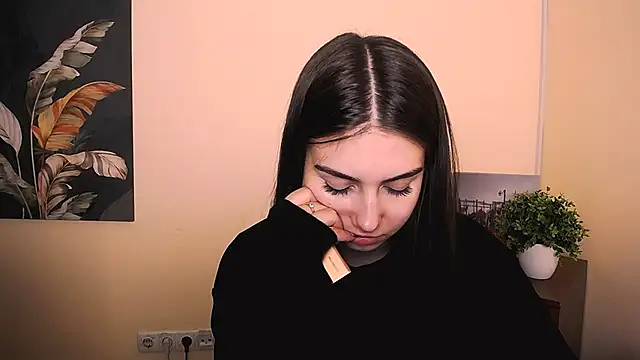 Lili magic online show from 09/21/25, 12:29