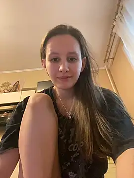 Snapshot of babywaifu chatting on 12/14/24, 11:18 babywaifu online show from 12/14/24, 11:18