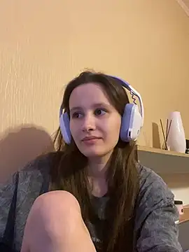 Snapshot of babywaifu chatting on 02/09/25, 07:41 babywaifu online show from 02/09/25, 07:41