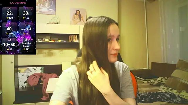 Snapshot of babywaifu chatting on 10/05/25, 03:49 babywaifu online show from 10/05/25, 03:49