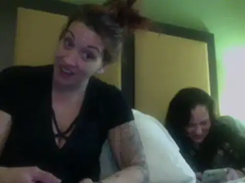 Snapshot of bella8769 chatting on 02/22/25, 08:40 bella8769 online show from 02/22/25, 08:40