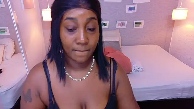 kiara evanss online show from 04/25/26, 12:24