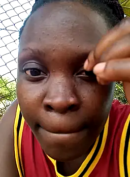 Snapshot of pretty_amaal chatting on 02/11/25, 02:02 pretty amaal online show from 02/11/25, 02:02