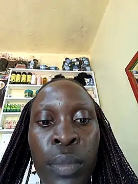 Snapshot of pretty_amaal chatting on 11/05/25, 01:00 pretty amaal online show from 11/05/25, 01:00