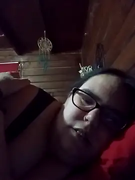 Snapshot of gatitabuena-90 chatting on 02/19/26, 07:21 gatitabuena-90 online show from 02/19/26, 07:21