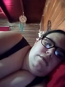 Snapshot of gatitabuena-90 chatting on 02/26/26, 08:13 gatitabuena-90 online show from 02/26/26, 08:13