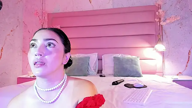 LIAH IZUMI online show from 09/17/25, 01:24