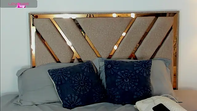 Snapshot of Hanz_sex chatting on 12/06/24, 05:20 Hanz sex online show from 12/06/24, 05:20