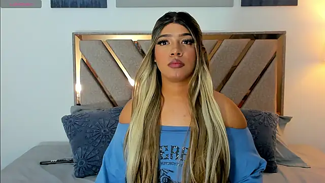 Snapshot of Hanz_sex chatting on 03/18/25, 09:32 Hanz sex online show from 03/18/25, 09:32