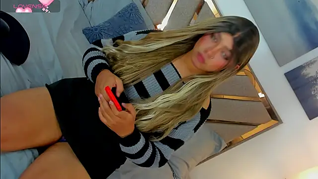 Snapshot of Hanz_sex chatting on 09/24/25, 08:56 Hanz sex online show from 09/24/25, 08:56