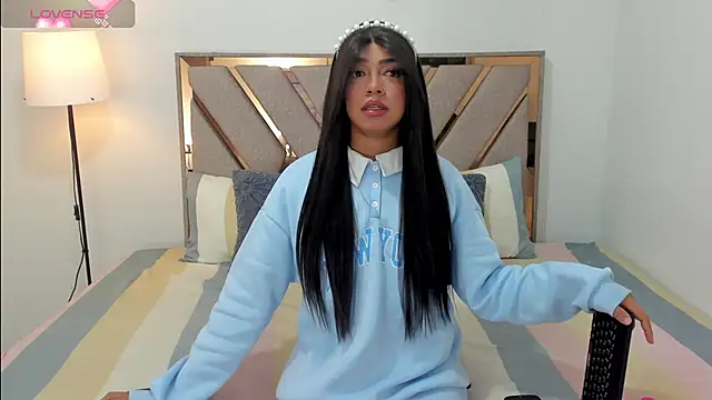 Snapshot of Hanz_sex chatting on 12/02/25, 10:27 Hanz sex online show from 12/02/25, 10:27