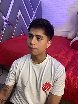 Snapshot of Niicky1_ chatting on 12/28/24, 08:58 Niicky1 online show from 12/28/24, 08:58