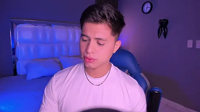 Snapshot of Niicky1_ chatting on 09/09/25, 08:41 Niicky1 online show from 09/09/25, 08:41