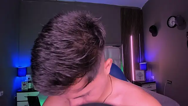 Snapshot of Niicky1_ chatting on 09/15/25, 09:26 Niicky1 online show from 09/15/25, 09:26