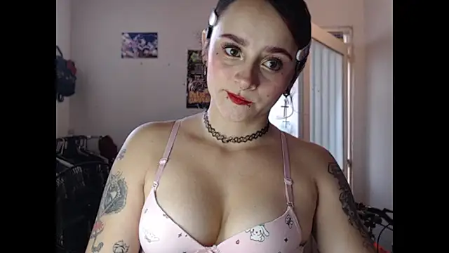 kitty22  online show from 03/26/26, 02:33