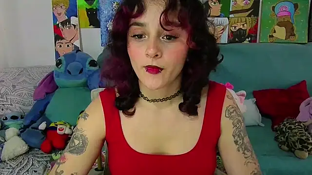Snapshot of kitty22_ chatting on 06/16/26, 01:47 kitty22 online show from 06/16/26, 01:47