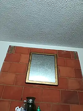 Snapshot of JoseHosther20@xh chatting on 11/05/25, 04:34 JoseHosther20xh online show from 11/05/25, 04:34