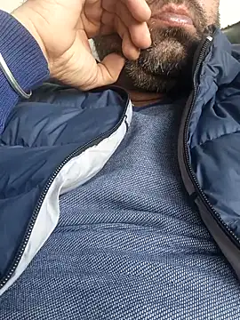 lund lol online show from 02/21/25, 10:39