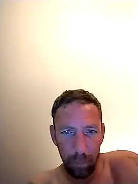 Snapshot of Treemandude chatting on 11/24/25, 10:09 Treemandude online show from 11/24/25, 10:09