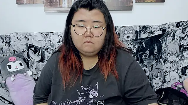 Snapshot of Nadine_asian chatting on 12/17/24, 06:24 Nadine asian online show from 12/17/24, 06:24