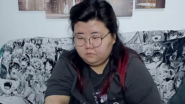 Snapshot of Nadine_asian chatting on 12/26/24, 02:01 Nadine asian online show from 12/26/24, 02:01