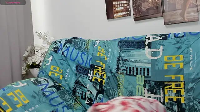 Snapshot of Nadine_asian chatting on 02/01/26, 08:24 Nadine asian online show from 02/01/26, 08:24