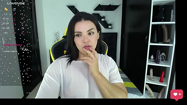 kendalladam online show from 09/27/25, 07:19