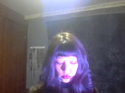 Snapshot of Fo0xybby chatting on 05/16/26, 12:07 Fo0xybby online show from 05/16/26, 12:07