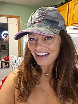 Erotic and Exotic online show from 01/08/26, 05:43