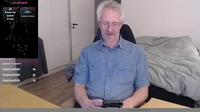 Snapshot of tom-swede chatting on 03/17/26, 09:40 tom-swede online show from 03/17/26, 09:40