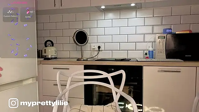 PrettyLilie online show from 03/27/26, 05:01