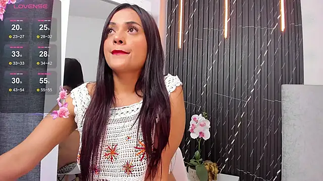 katrina kaif x online show from 02/21/25, 07:21