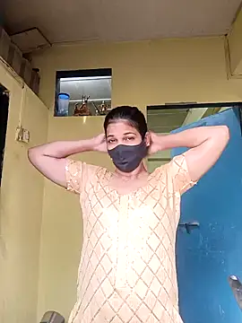 Snapshot of indianliza chatting on 12/17/24, 04:45 indianliza online show from 12/17/24, 04:45