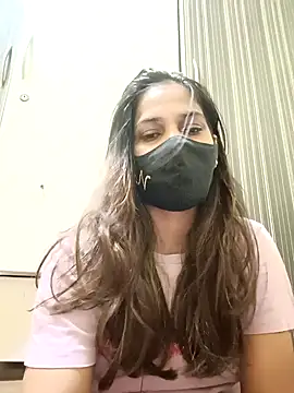 Snapshot of indianliza chatting on 02/11/25, 10:39 indianliza online show from 02/11/25, 10:39