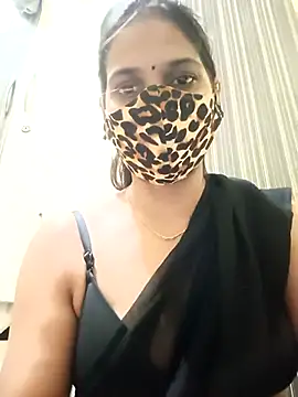 Snapshot of indianliza chatting on 02/23/25, 03:13 indianliza online show from 02/23/25, 03:13