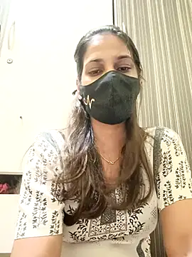 Snapshot of indianliza chatting on 03/02/25, 06:37 indianliza online show from 03/02/25, 06:37