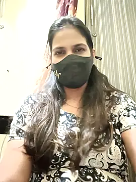 Snapshot of indianliza chatting on 10/04/25, 08:07 indianliza online show from 10/04/25, 08:07