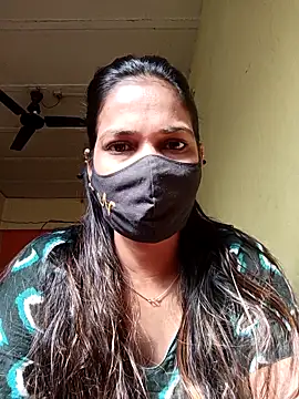 Snapshot of indianliza chatting on 11/17/25, 04:40 indianliza online show from 11/17/25, 04:40