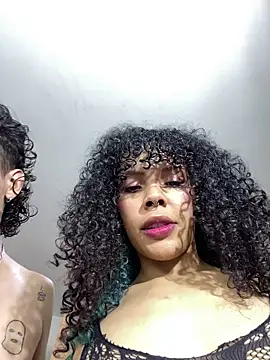 Snapshot of TheKing6ix9ine69 chatting on 12/15/25, 07:12 TheKing6ix9ine69 online show from 12/15/25, 07:12