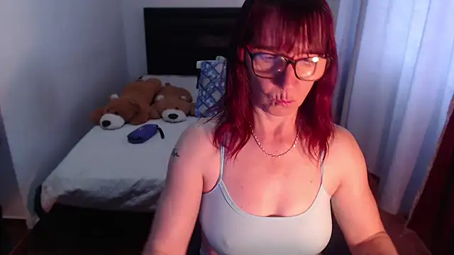 Snapshot of pamelaa_jagger chatting on 02/02/26, 12:37 pamelaa jagger online show from 02/02/26, 12:37