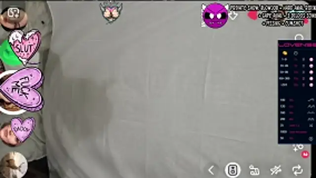 AteneaDolly online show from 05/11/26, 02:34