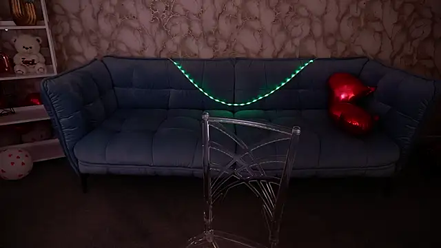 Snapshot of RosieMoons chatting on 03/02/26, 08:37 RosieMoons online show from 03/02/26, 08:37