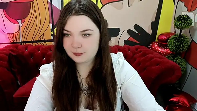 RosieMoons online show from 04/12/26, 07:19