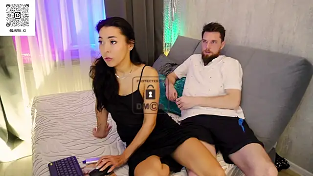 Snapshot of IzanamiTime chatting on 02/21/25, 01:00 IzanamiTime online show from 02/21/25, 01:00