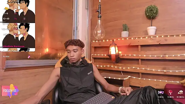 sexy blacks  online show from 02/18/25, 11:33