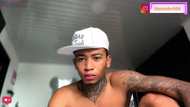 sexy blacks  online show from 07/29/26, 02:37