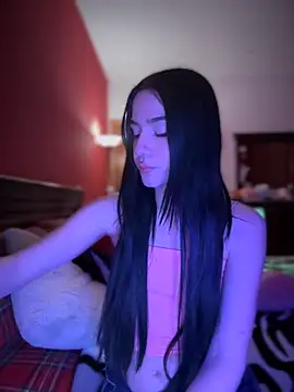 Snapshot of ShannonShanny chatting on 02/05/25, 07:10 ShannonShanny online show from 02/05/25, 07:10